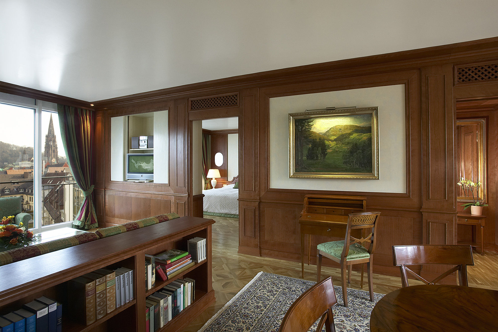 库洛姆宾酒店 弗赖堡 客房 照片 A suite at the Hotel de Crillon
