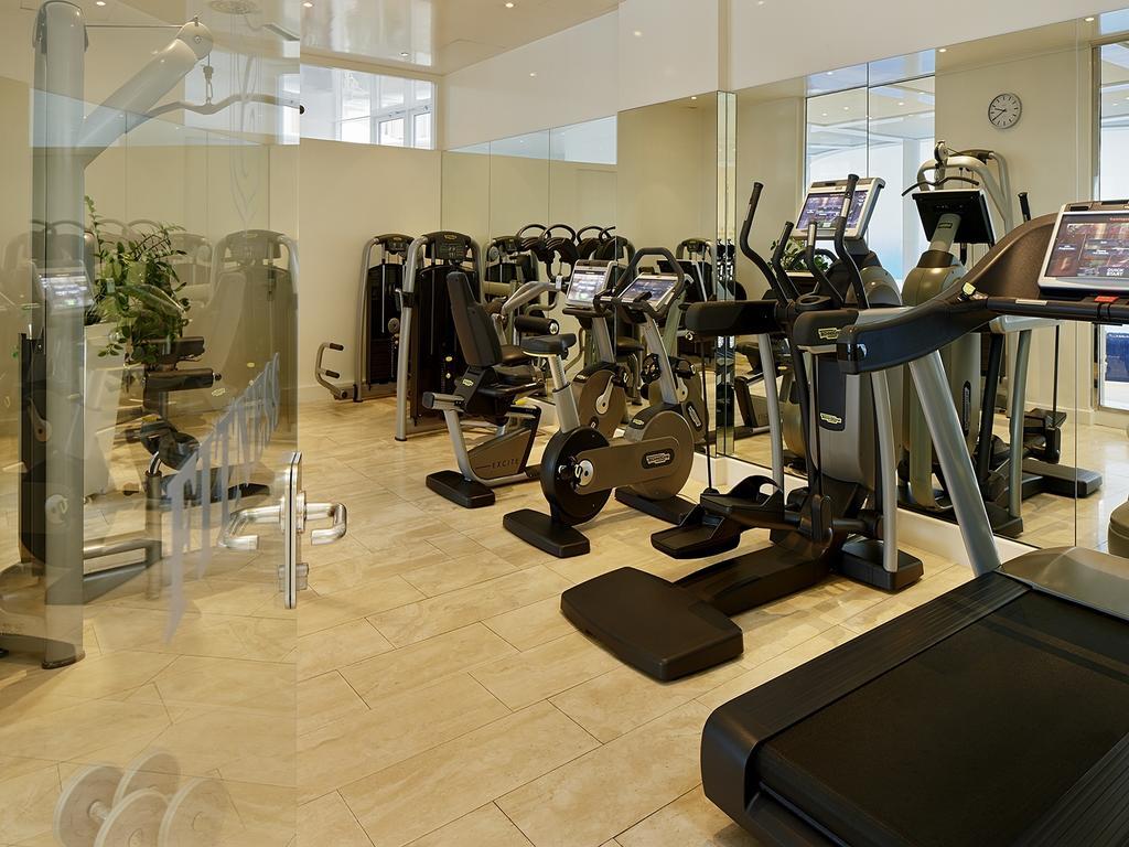 库洛姆宾酒店 弗赖堡 外观 照片 The gym at the Mandarin Oriental, Munich