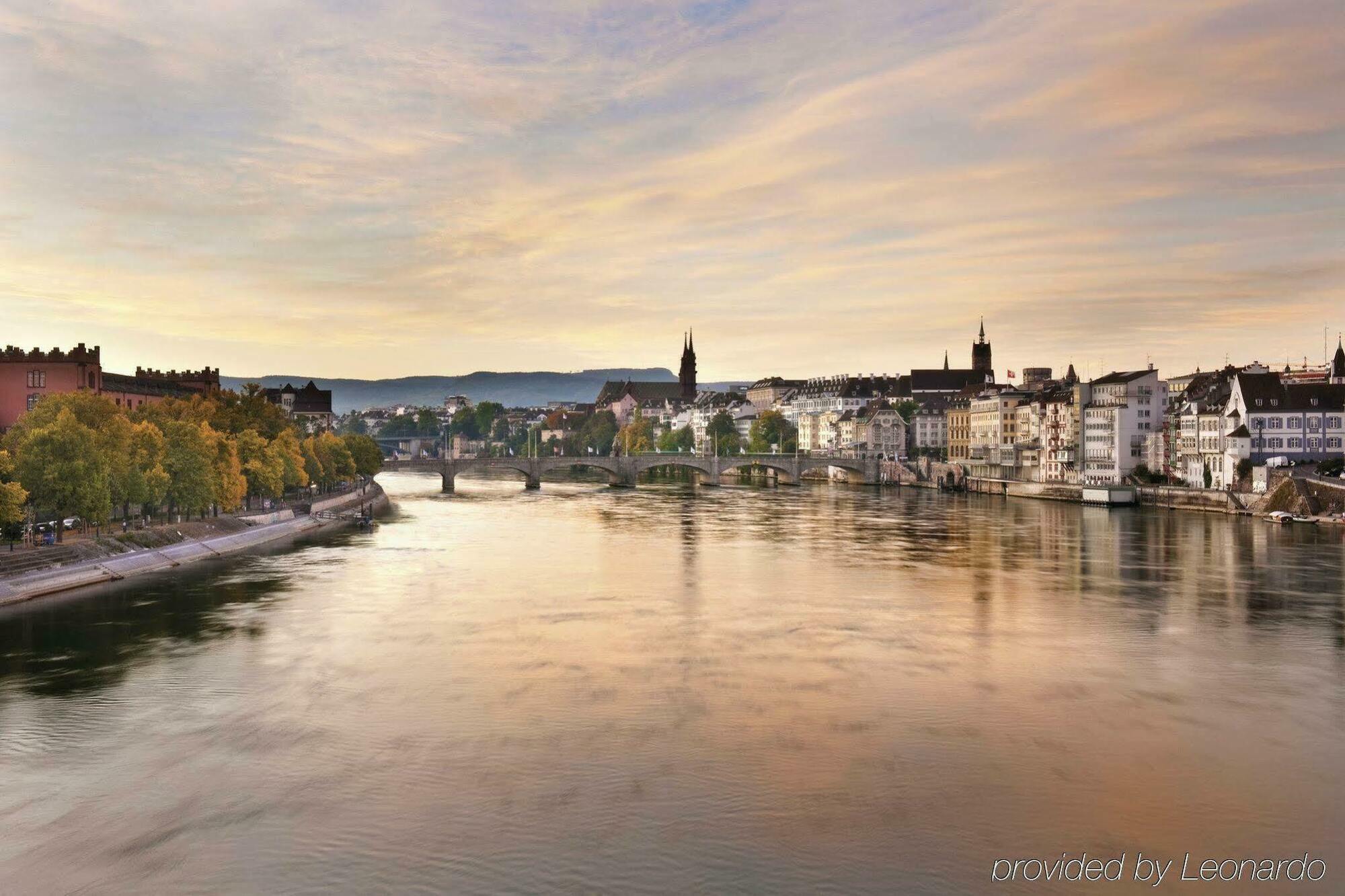 库洛姆宾酒店 弗赖堡 设施 照片 Basel